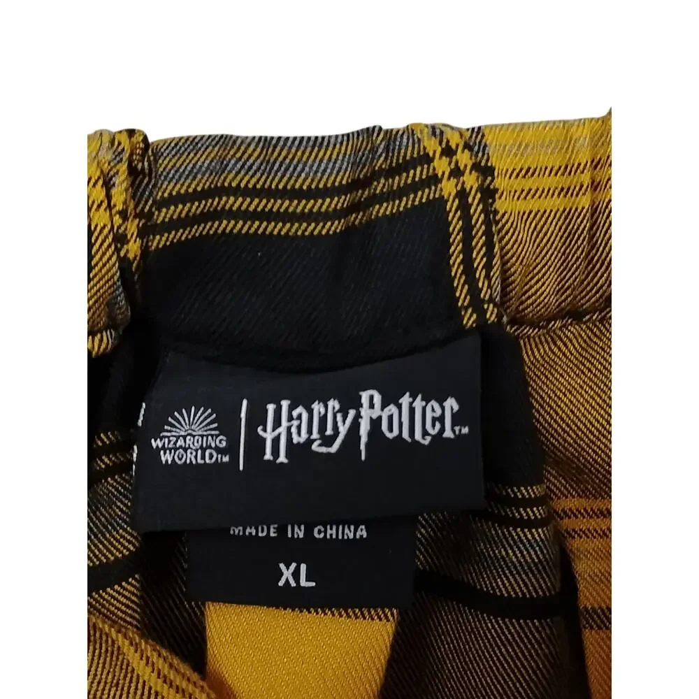 Harry Potter Hufflepuff Pleated Skirt Size XL Yellow and Black Plaid Side Zipper
